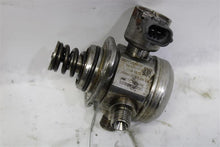 Load image into Gallery viewer, FUEL PUMP Jaguar Vanden Pl XF XFR XJ XJL XJR XK XKR 2010-2015 - 1143689
