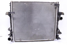 Load image into Gallery viewer, RADIATOR Jaguar Vanden Pl XF XFR XJ XJL XJR 10 11 12 13 14 15 - 1143709
