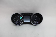 Load image into Gallery viewer, SPEEDOMETER CLUSTER ML320 ML350 ML550 ML63 R320 R350 09 10 - 1144137
