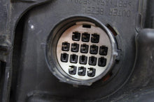 Load image into Gallery viewer, HEADLIGHT LAMP ASSEMBLY Range Rover Sport 06 07 08 09 Right - 1144515
