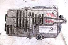 Load image into Gallery viewer, TRANSFER CASE ACTUATOR MOTOR 228I 320i 328D 328i 328I GT 335i 335i 10-17 - 1144558
