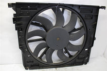 Load image into Gallery viewer, RADIATOR FAN ASSEMBLY 535i 535i Gt 640I 740i 740il Active 5 10-17 - 1144569

