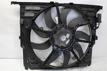 Load image into Gallery viewer, RADIATOR FAN ASSEMBLY 535i 535i Gt 640I 740i 740il Active 5 10-17 - 1144569
