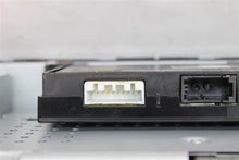 Load image into Gallery viewer, RADIO RECEIVER Land Rover LR2 2012 12 - 1145354
