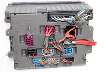 Load image into Gallery viewer, FUSE BOX BMW 128i 135i 323i 328i 335i M1 M3 X1 2008-2014 - 1145768
