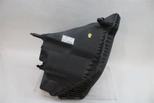Load image into Gallery viewer, AIR CLEANER BOX Audi A6 12 13 14 15 16 - 1145956

