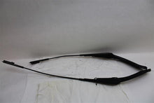 Load image into Gallery viewer, WINDSHIELD WIPER ARM BMW 335i 2014 14 - 1146157
