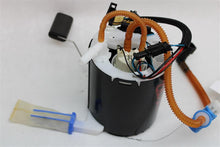 Load image into Gallery viewer, FUEL PUMP Jaguar Vanden Pl XF XFR XJ XJL XJR 10 11 12 13 - 1146539
