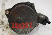Load image into Gallery viewer, VACUUM PUMP XE XF XFR XK XKR Discovery LR4 Range Rover Sport 10-19 - 1146543
