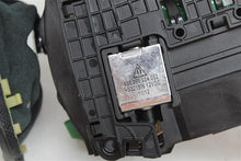 Load image into Gallery viewer, 2011 Land Rover Range Rover Sport Floor Shifter - 1146754
