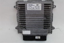 Load image into Gallery viewer, ECU ECM COMPUTER Santa Fe 2013 13 2014 14 2015 15 2016 16 - 1147259
