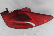 Load image into Gallery viewer, OUTER TAIL LIGHT LAMP Hyundai Santa Fe 13 14 15 16 Left - 1147305
