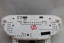 Load image into Gallery viewer, SPEEDOMETER CLUSTER Hyundai Santa Fe 2013 13 2014 14 - 1147335
