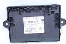 Load image into Gallery viewer, DOOR CONTROL MODULE COMPUTER S400 S450 Cdn S550 S600 07-11 - 1147382

