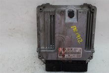 Load image into Gallery viewer, ECU ECM COMPUTER Passat 2006 06 2007 07 Manual 2.0L - 1147430
