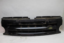 Load image into Gallery viewer, GRILLE Land Rover LR3 2005 05 2006 06 2007 07 2008 08 2009 09 Upper - 1147490
