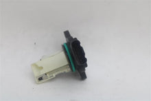 Load image into Gallery viewer, Mass Air Flow Sensor Meter MAF 128i 323i 328i 528i X3 X5 Z4 07-13 - 1147675
