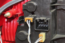 Load image into Gallery viewer, TAIL LIGHT LAMP ASSEMBLY Volvo S80 2004 04 2005 05 2006 06 Right - 1147913
