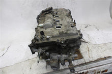 Load image into Gallery viewer, CYLINDER HEAD CT200H Prius Prius V 10 11 12 13 14 15 16 17 18 - 1148039
