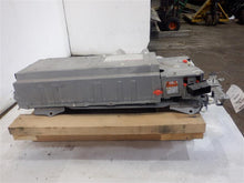 Load image into Gallery viewer, BATTERY CT200H Prius Prius V 11 12 13 14 15 16 17 18 - 1148052
