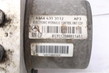 Load image into Gallery viewer, ABS ANTI-LOCK BRAKE PUMP Gl350 Gl450 Gl550 GL63 AMG ML350 ML450 14-15 - 1149224
