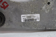 Load image into Gallery viewer, WINDSHIELD WIPER TRANSMISSION Gl350 Gl450 Gl550 GL63 AMG 13-19 - 1149230
