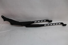 Load image into Gallery viewer, WINDSHIELD WIPER ARM Gl350 Gl450 Gl550 GL63 AMG 2014 14 - 1149232
