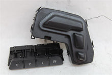 Load image into Gallery viewer, FRONT DOOR WINDOW SWITCH B250 CLA250 CLA45  12-18 Left - 1149295
