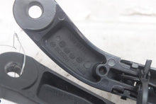 Load image into Gallery viewer, WINDSHIELD WIPER ARM Audi A8 S8 2015 15 - 1149333
