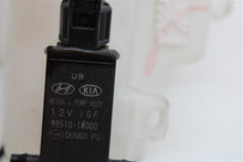 Load image into Gallery viewer, WINDSHIELD WASHER FLUID RESERVOIR BOTTLE Kia Sorento 14 15 - 1149741
