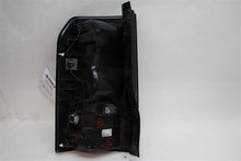 Load image into Gallery viewer, TAIL LIGHT LAMP ASSEMBLY Land Rover LR4 10 11 12 Right - 1149907
