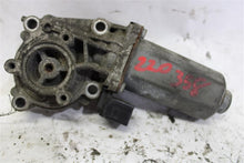 Load image into Gallery viewer, TRANSFER CASE ACTUATOR MOTOR LR3 LR4 Range Rover Range Rover Sport 05-15 - 1149979
