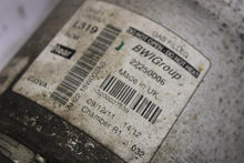 Load image into Gallery viewer, REAR STRUT SHOCK Land Rover LR4 10 11 12 13 14 15 16 - 1150054
