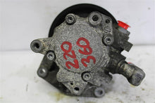 Load image into Gallery viewer, POWER STEERING PUMP Gl320 Gl350 Gl450 Gl550 ML320 ML350 ML450 06-12 - 1150540

