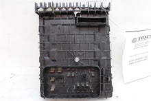 Load image into Gallery viewer, FUSE BOX Beetle Golf Golf Cabriolet Golf GTI Jetta R32 Rabbit 00-14 - 1150663
