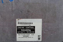 Load image into Gallery viewer, ECU ECM COMPUTER Toyota Sienna 2002 02 2003 03 - 1150789
