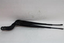 Load image into Gallery viewer, WINDSHIELD WIPER ARM Land Rover Range Rover Sport 2012 12 - 1150870
