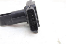 Load image into Gallery viewer, Mass Air Flow Sensor Meter MAF LR2 LR3 Range Rover Range 05-12 - 1151552
