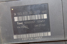 Load image into Gallery viewer, BODY CONTROL MODULE BCM COMPUTER Crossfire 2005 05 2006 06 - 1151901
