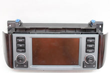 Load image into Gallery viewer, INFO-GPS SCREEN Land Rover Range Rover 05 06 07 08 09 - 1152188
