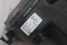 Load image into Gallery viewer, AIR CLEANER BOX Audi Q5 2009 09 2010 10 2011 11 2012 12 - 1152771
