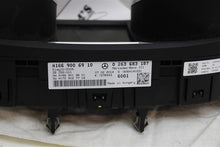 Load image into Gallery viewer, SPEEDOMETER CLUSTER Gl350 Gl450 Gl550 GL63 AMG ML350 ML450 ML550 ML63 2014 - 1153557
