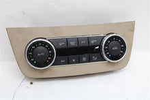Load image into Gallery viewer, FRONT TEMPERATURE CONTROLS Gl350 Gl450 Gl550 GL63 AMG GLE300d 14-17 - 1153563
