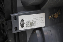 Load image into Gallery viewer, TAIL LIGHT LAMP ASSEMBLY Land Rover Range Rover 03 04 05 Right - 1153640
