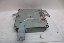 Load image into Gallery viewer, ECU ECM COMPUTER Forester 2000 00 2001 01 - 1153794
