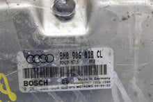 Load image into Gallery viewer, ECU ECM COMPUTER Audi TT 2003 03 2004 04 2005 05 2006 06 - 1154203
