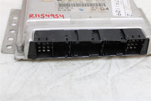 Load image into Gallery viewer, ECU ECM COMPUTER Land Rover Discovery 2000 01 02 03 04 - 1154954

