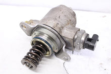 Load image into Gallery viewer, FUEL PUMP 228I 320i 328D 328i 328I GT 428i 528i X1 X3 X4 X5 Z4 12-16 - 1154955
