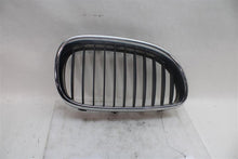 Load image into Gallery viewer, GRILLE 530i 525i 2004 04 2005 05 2006 06 2007 07 Upper Right - 1156091
