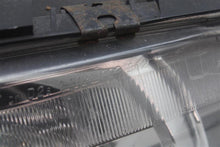 Load image into Gallery viewer, HEADLIGHT LAMP ASSEMBLY Range Rover 2003 03 2004 04 2005 05 Left - 1156839
